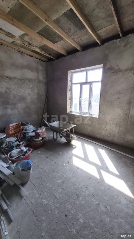 Satılır 3 otaqlı həyət evi