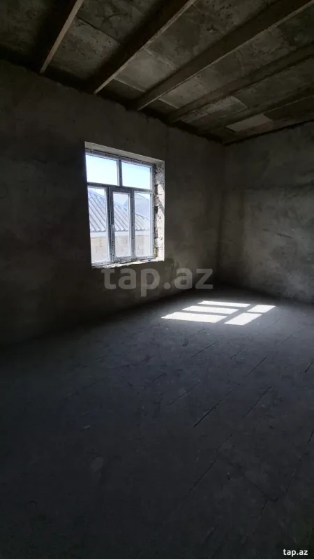 Satılır 3 otaqlı həyət evi