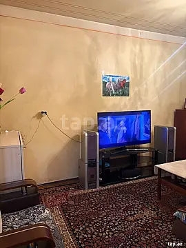 Satılır 4 otaqlı mənzil 100 m²
