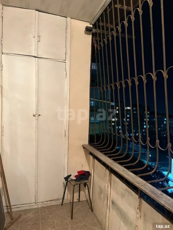 Satılır 4 otaqlı mənzil 100 m²