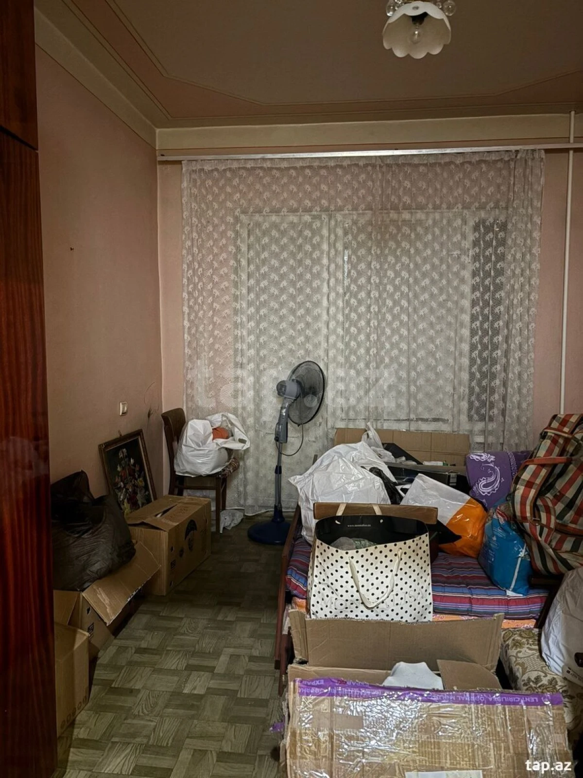 Satılır 4 otaqlı mənzil 100 m²