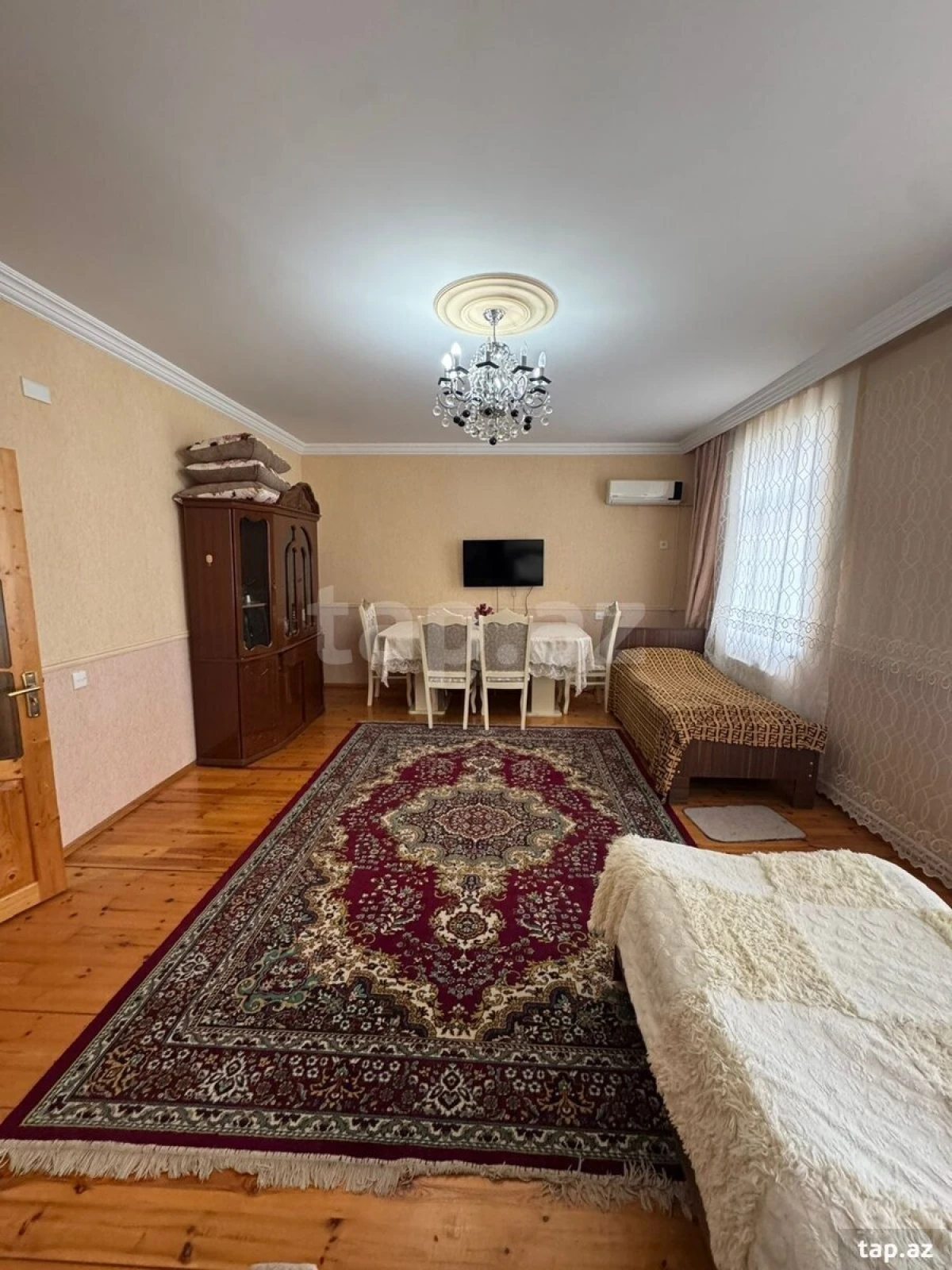 Satılır 3 otaqlı yeni tikili 100 m²