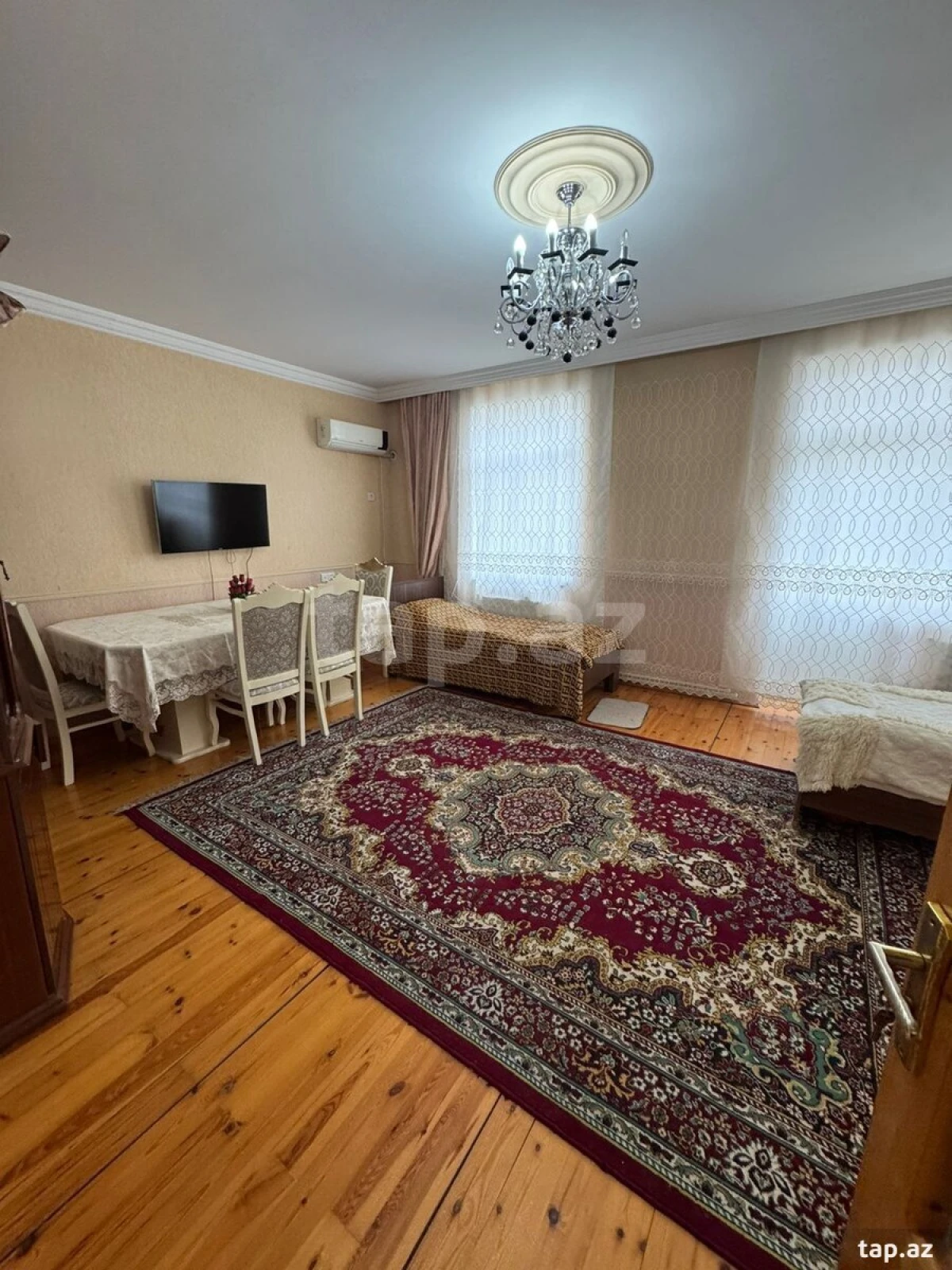 Satılır 3 otaqlı yeni tikili 100 m²