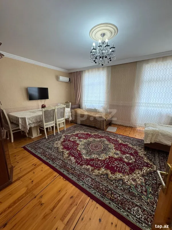 Satılır 3 otaqlı yeni tikili 100 m²