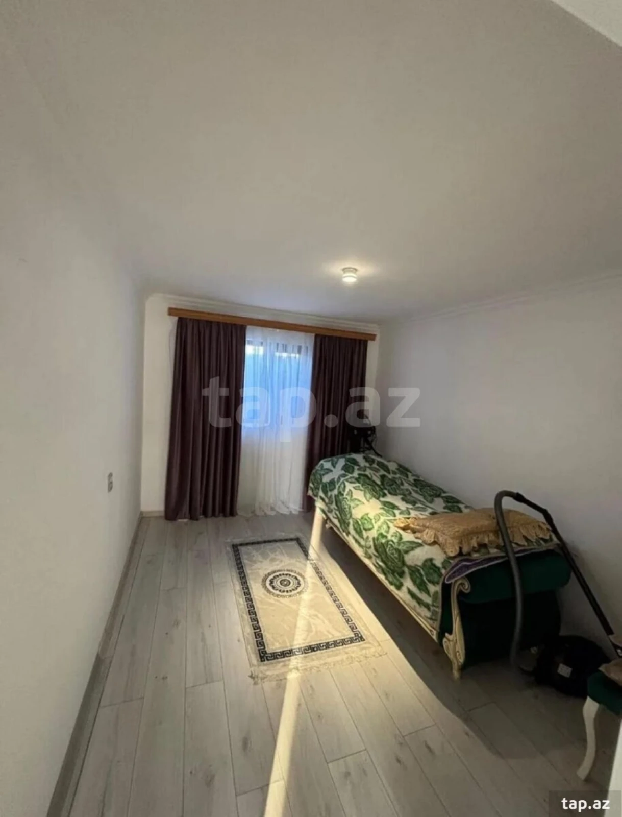 Kirayə verilir 3 otaqlı həyət evi