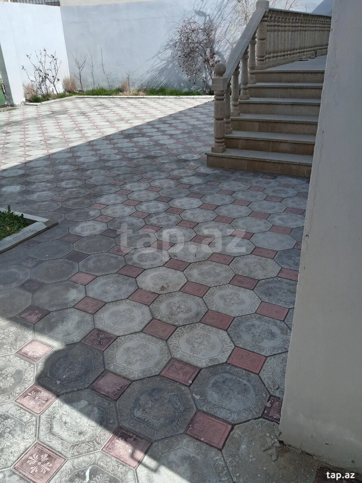 Satılır 3 otaqlı həyət evi