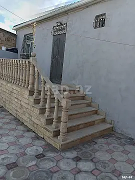 Satılır 3 otaqlı həyət evi