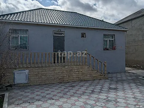 Satılır 3 otaqlı həyət evi