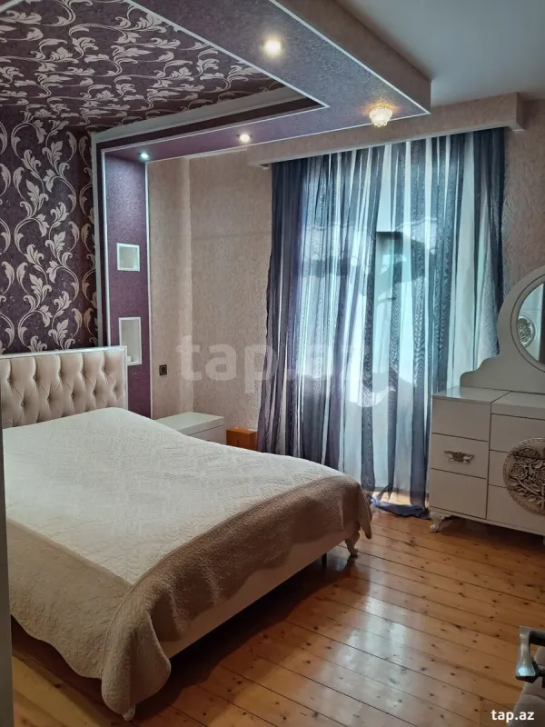 Satılır 3 otaqlı həyət evi