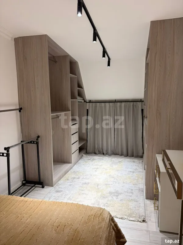 Kirayə verilir 2 otaqlı yeni tikili 77 m²