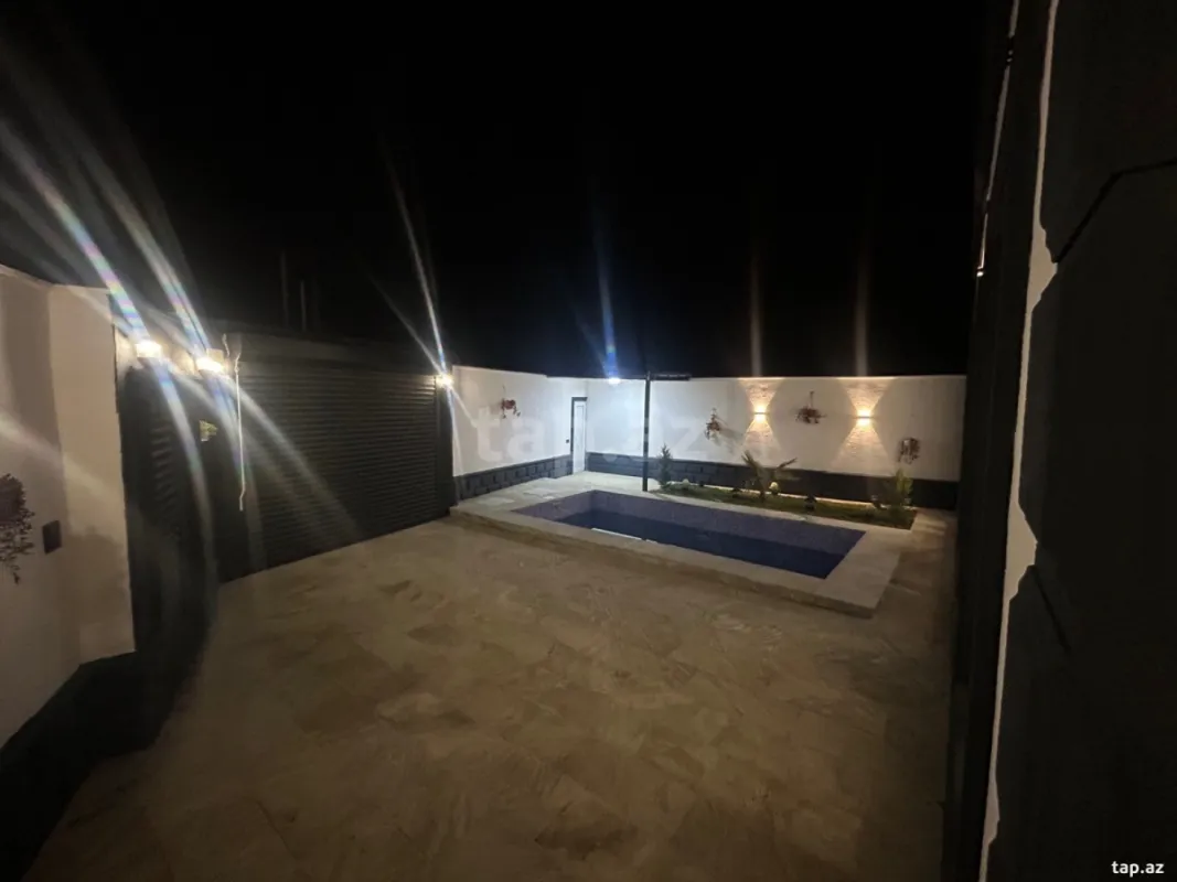 Satılır 4 otaqlı həyət evi