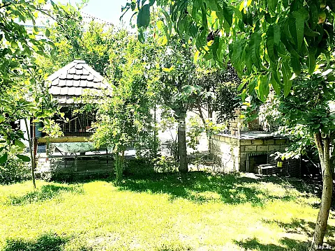 Satılır 7 otaqlı həyət evi