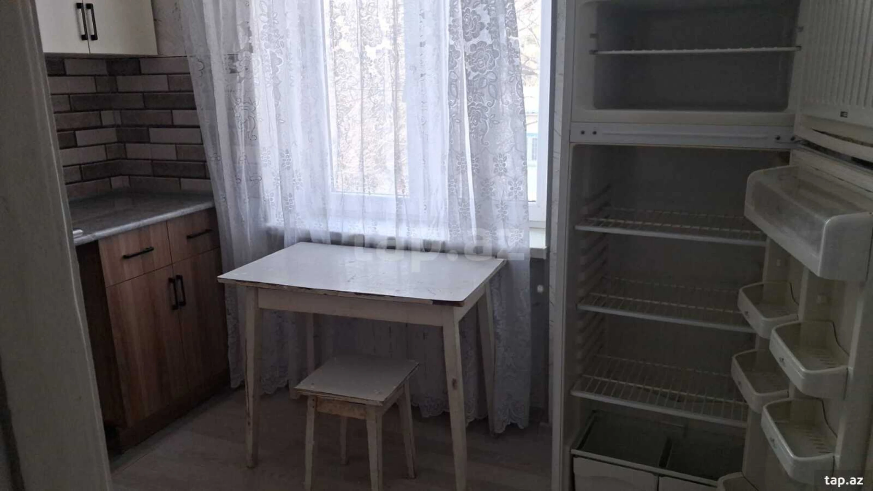 Kirayə verilir 1 otaqlı mənzil 45 m²
