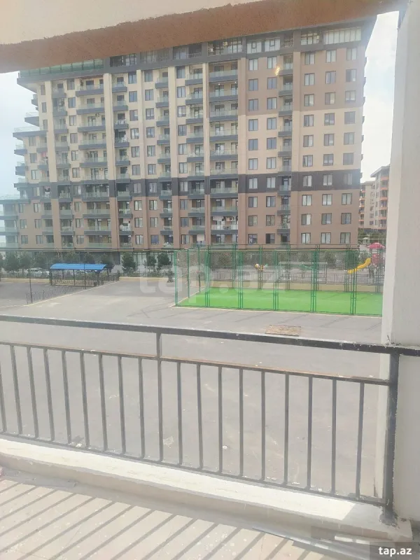 Kirayə verilir 2 otaqlı yeni tikili 94 m²