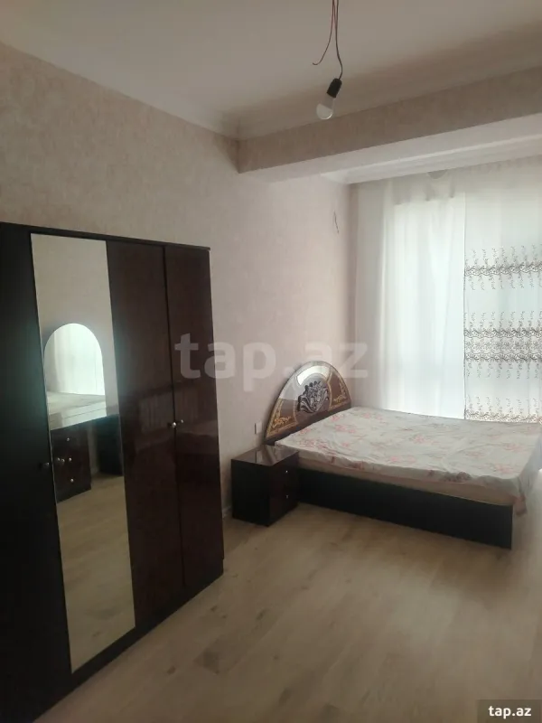 Kirayə verilir 2 otaqlı yeni tikili 94 m²