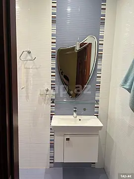 Kirayə verilir 4 otaqlı yeni tikili 195 m²