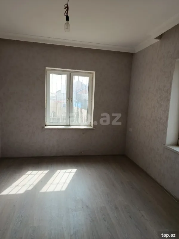 Satılır 3 otaqlı həyət evi