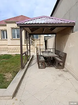Satılır 3 otaqlı həyət evi