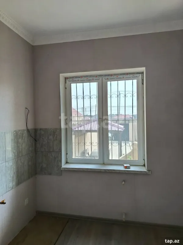 Satılır 3 otaqlı həyət evi