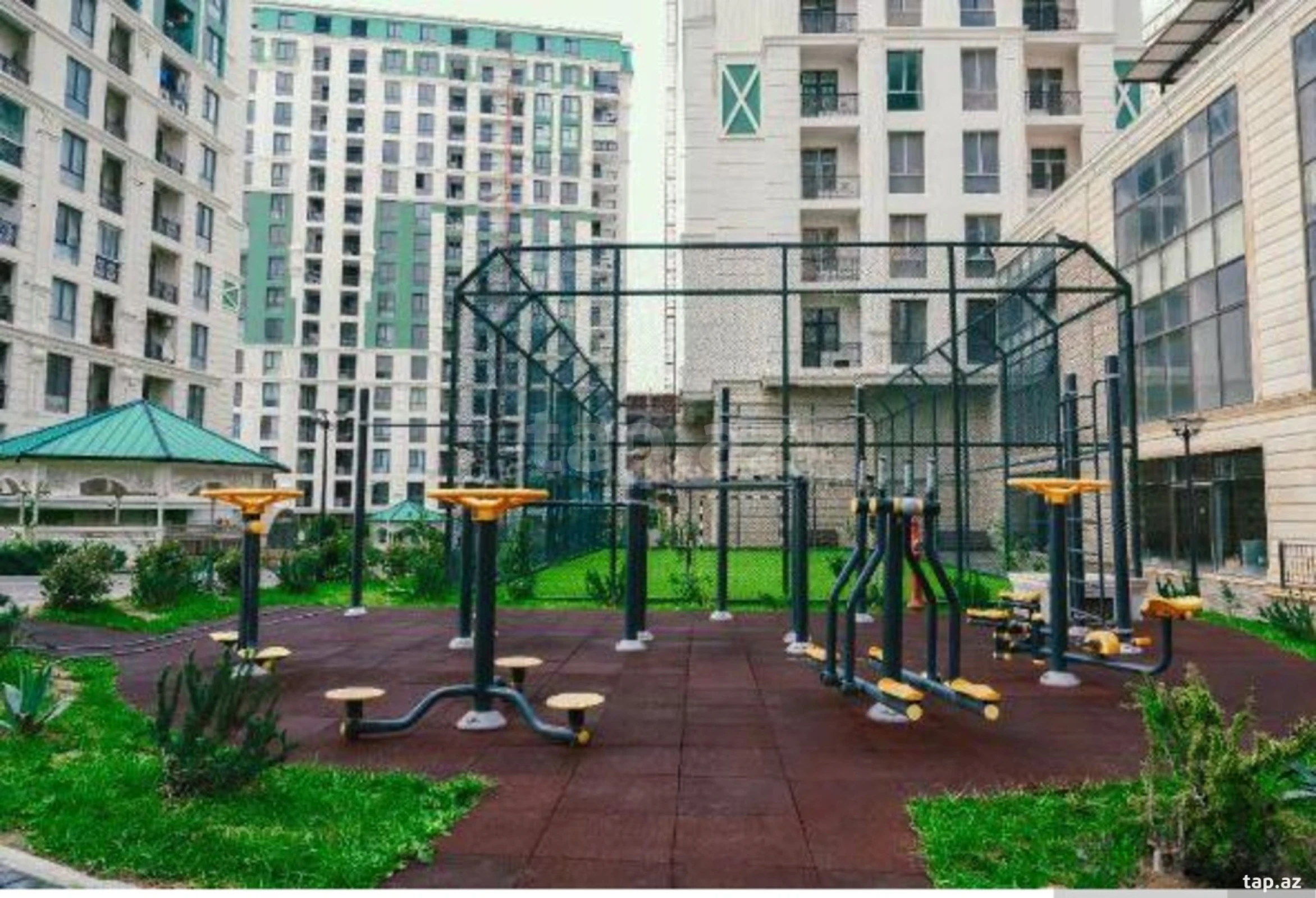 Kirayə verilir 2 otaqlı yeni tikili 65 m²