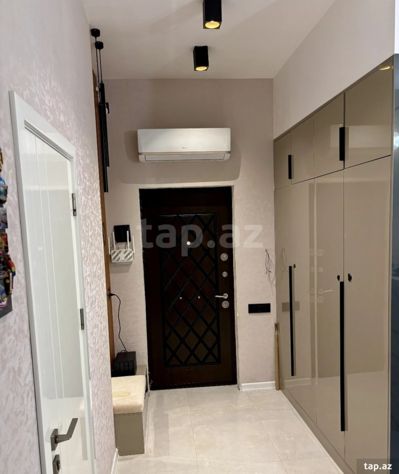 Kirayə verilir 2 otaqlı yeni tikili 65 m²