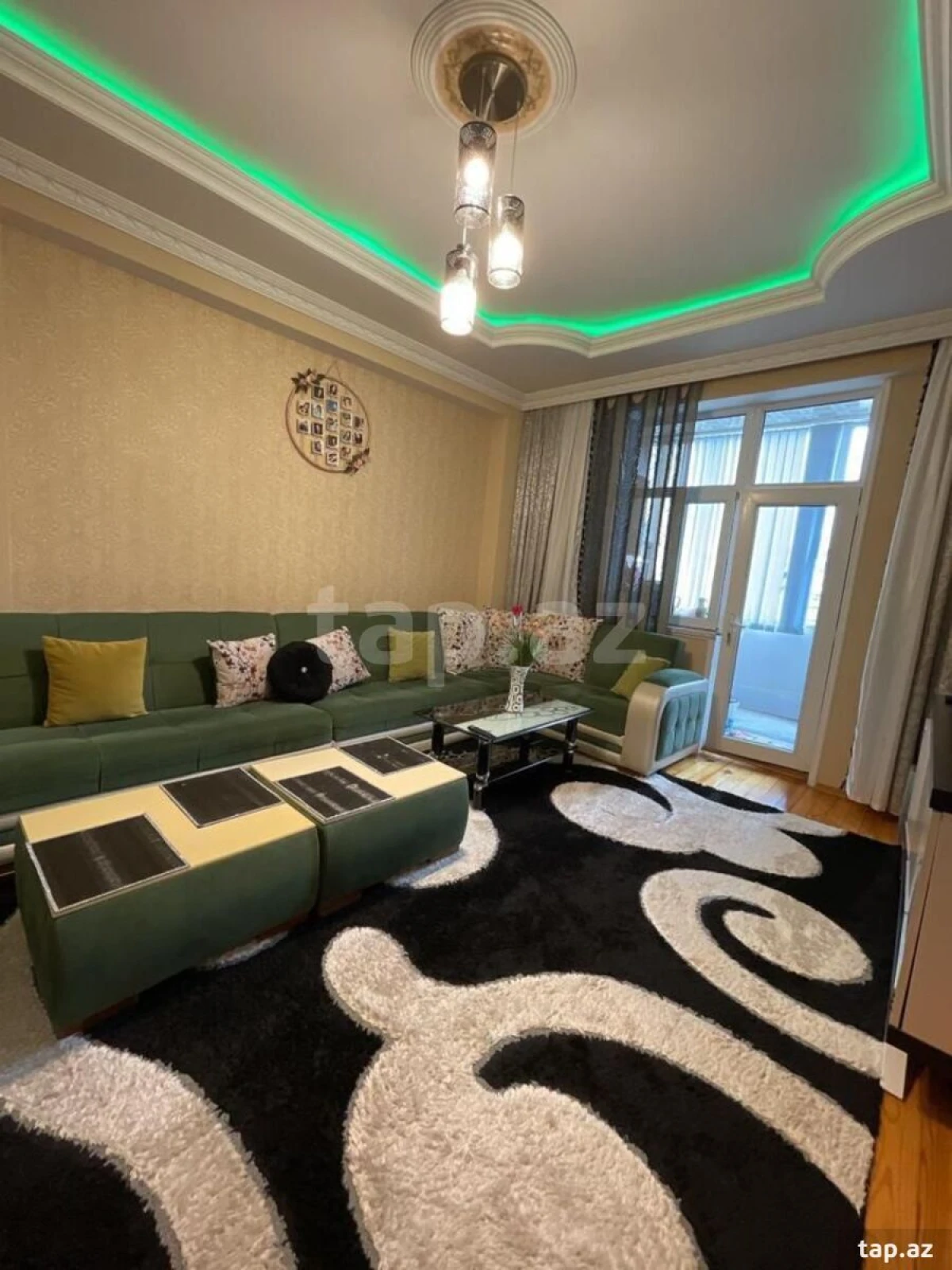 Kirayə verilir 2 otaqlı yeni tikili 70 m²
