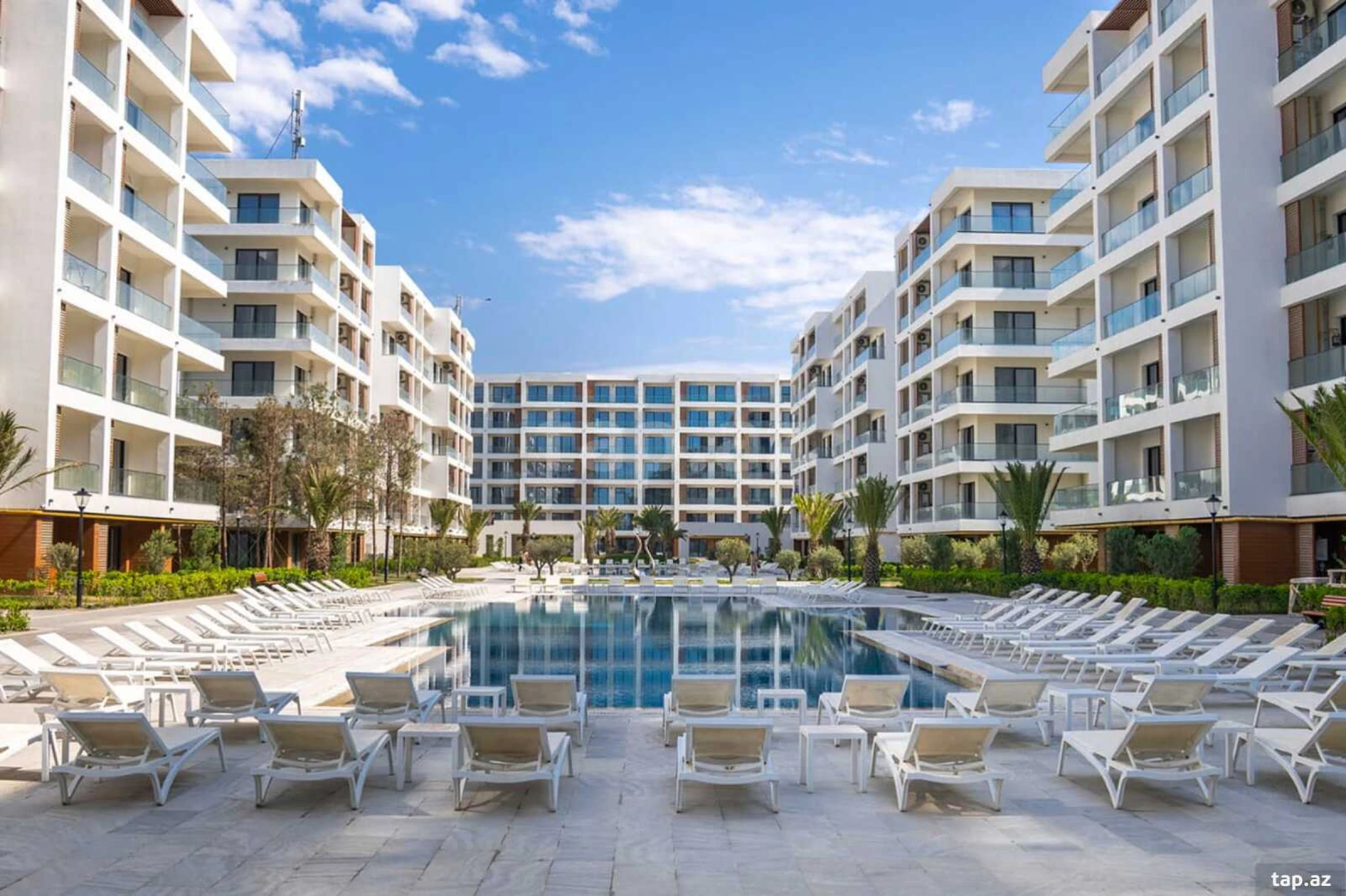 Satılır 2 otaqlı yeni tikili 99.3 m²