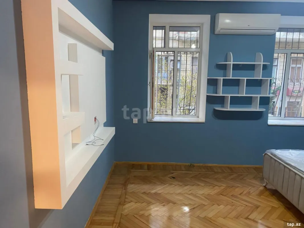 Kirayə verilir 2 otaqlı mənzil 55 m²