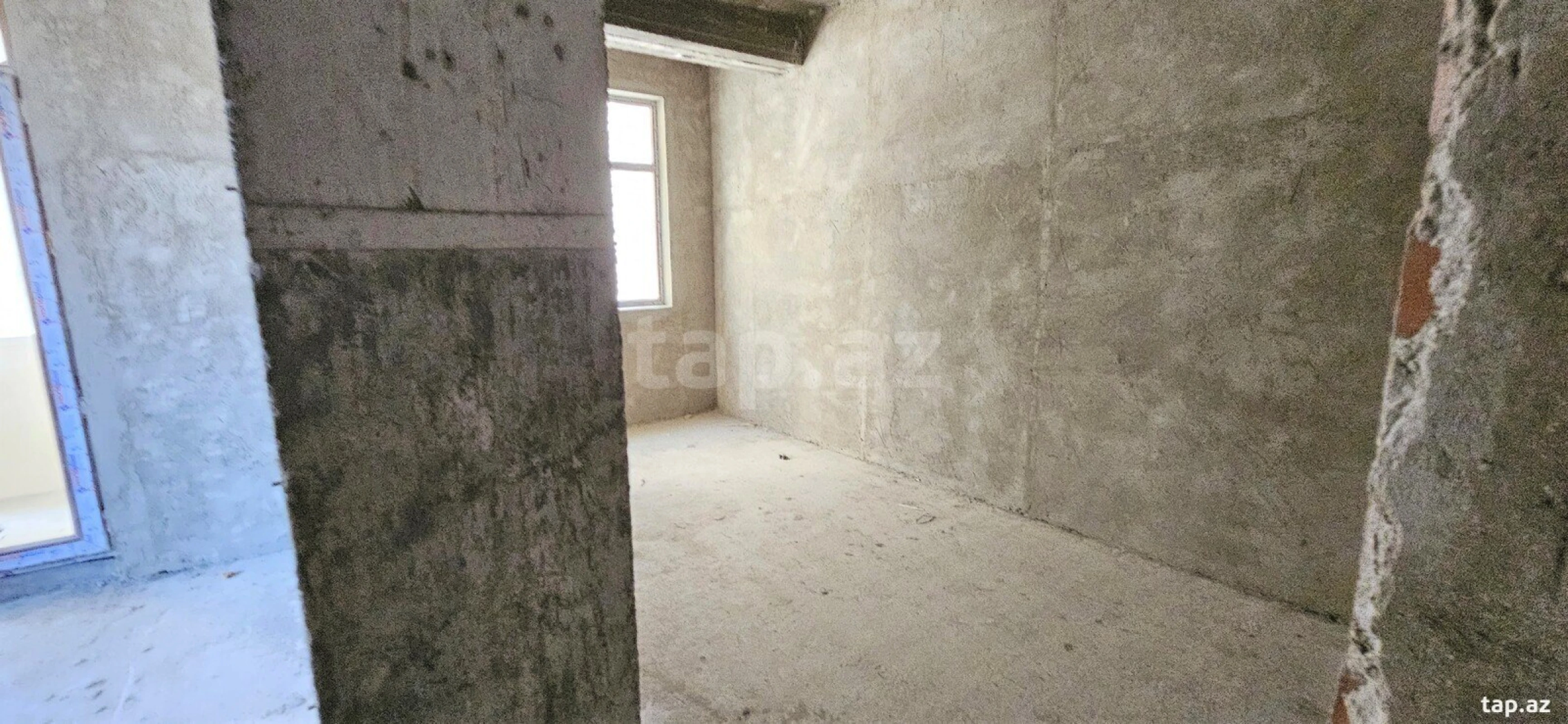 Satılır 3 otaqlı yeni tikili 153.8 m²