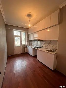 Satılır 2 otaqlı yeni tikili 60 m²