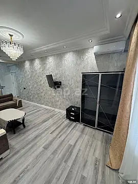 Kirayə verilir 2 otaqlı yeni tikili 70 m²