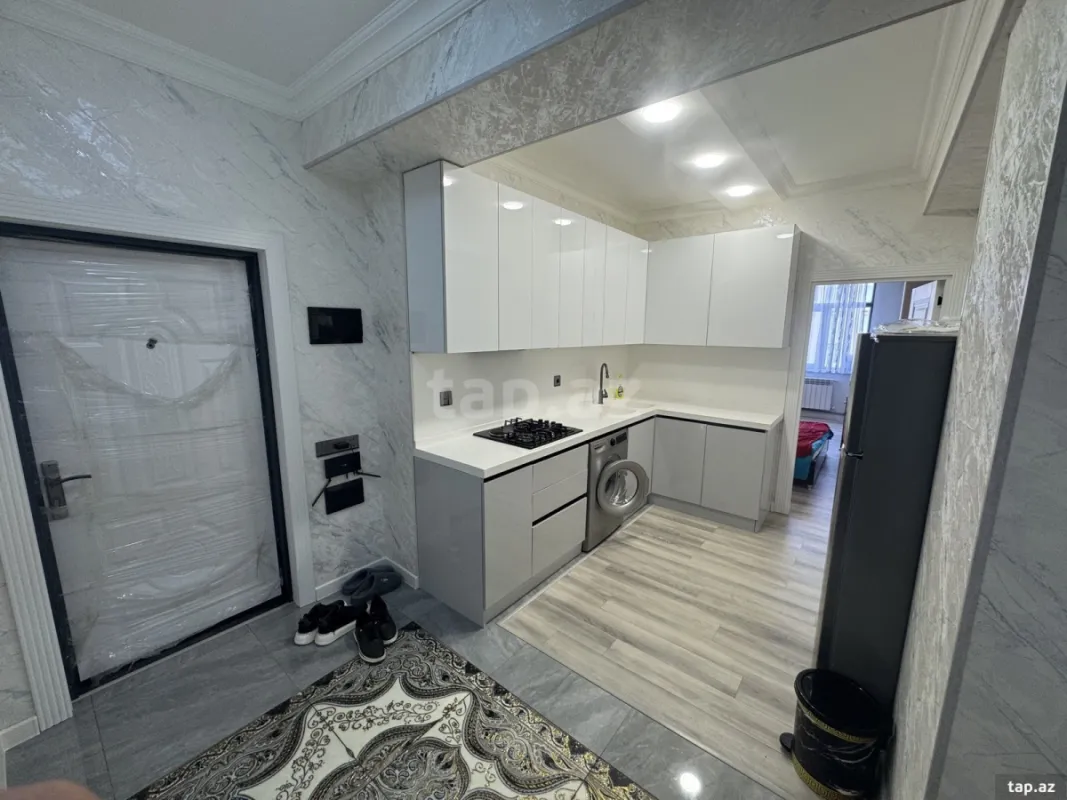 Kirayə verilir 2 otaqlı yeni tikili 70 m²