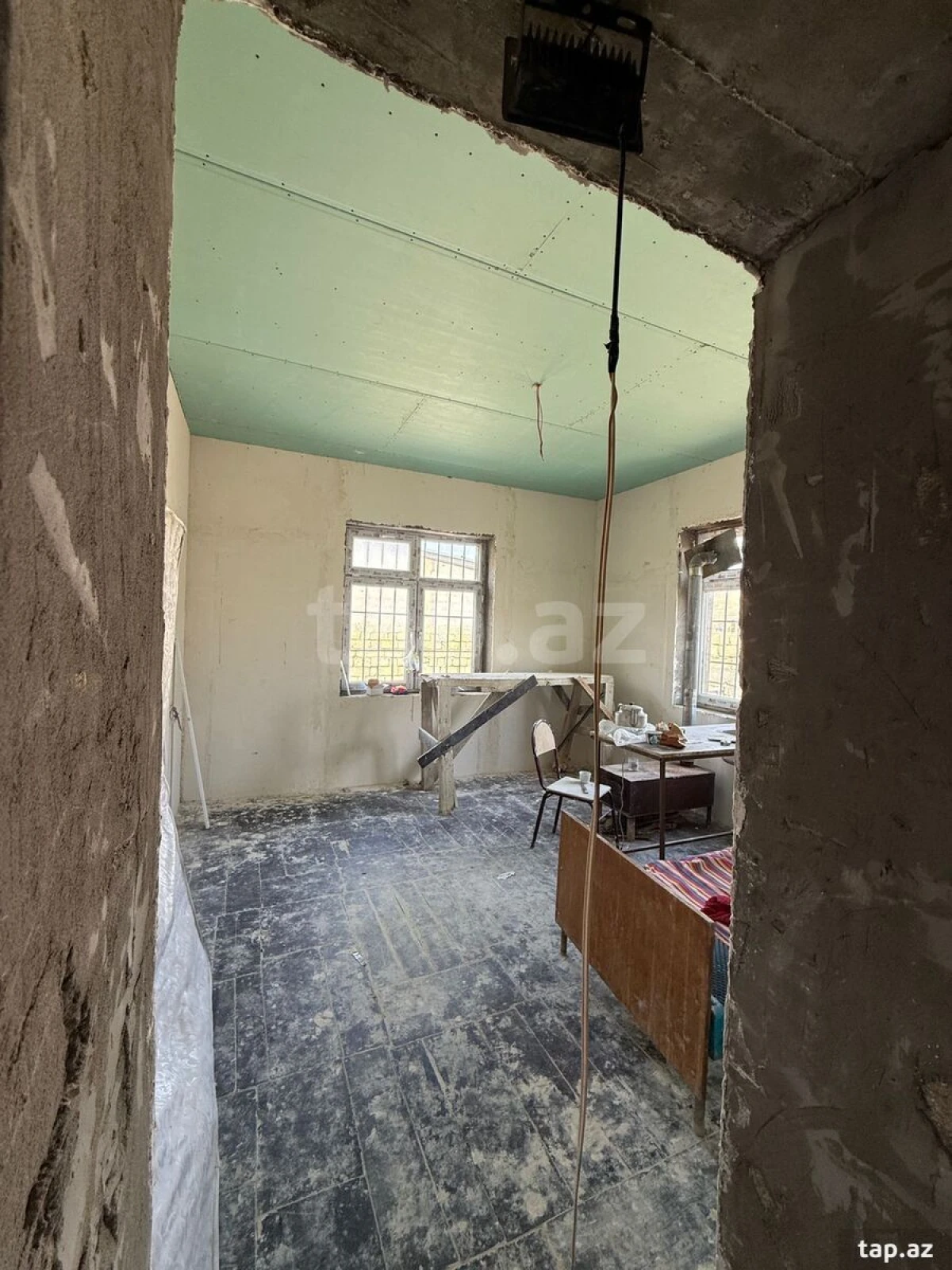 Satılır 3 otaqlı həyət evi 200 m²