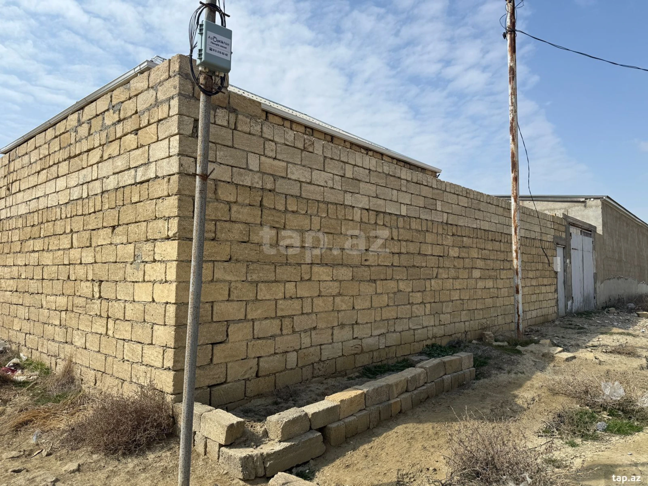 Satılır 3 otaqlı həyət evi 200 m²