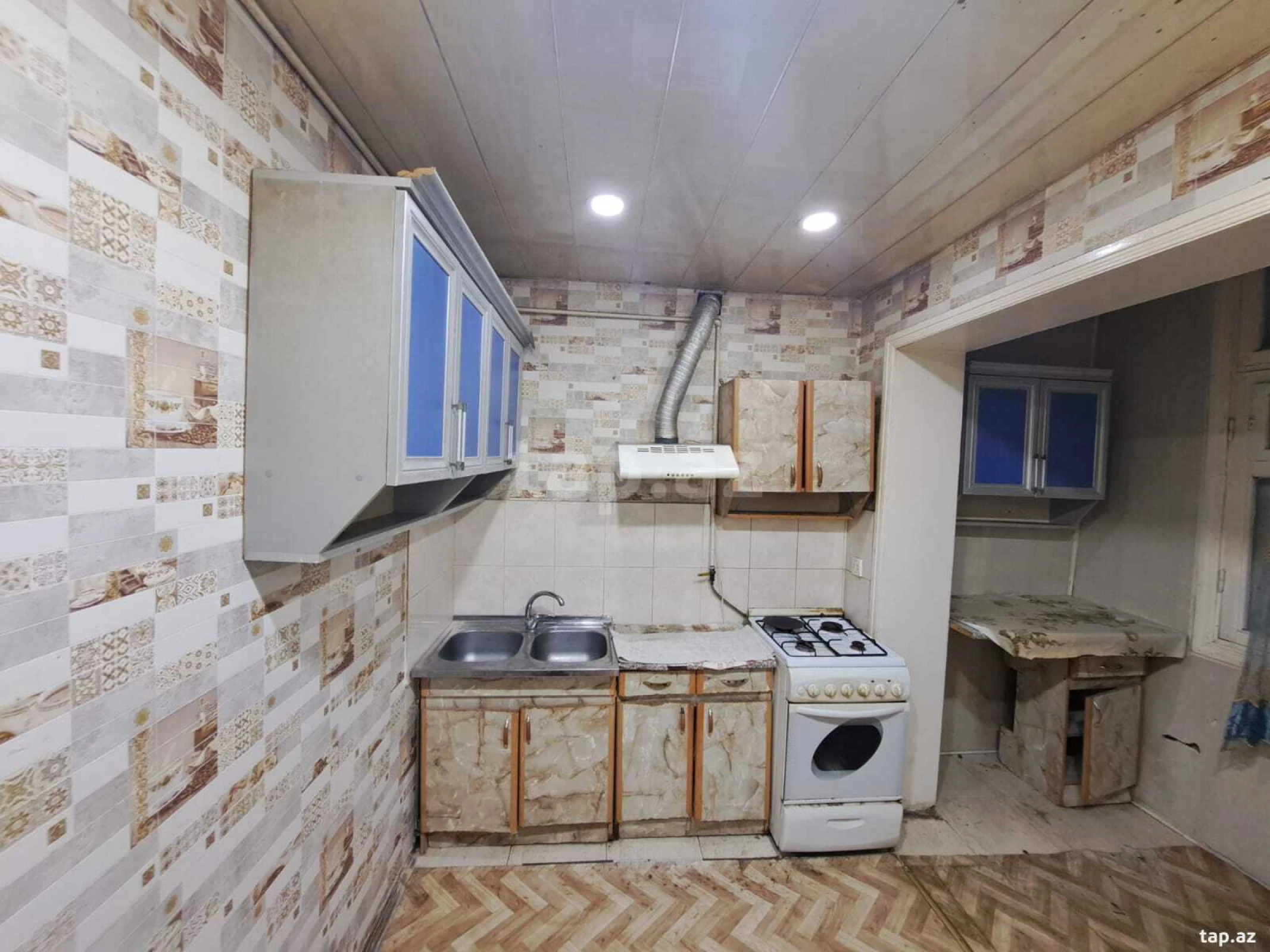 Kirayə verilir 2 otaqlı mənzil 70 m²