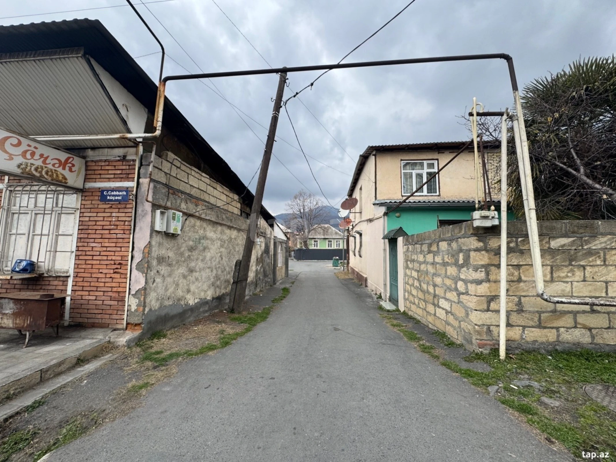 Satılır 3 otaqlı mənzil 55 m²