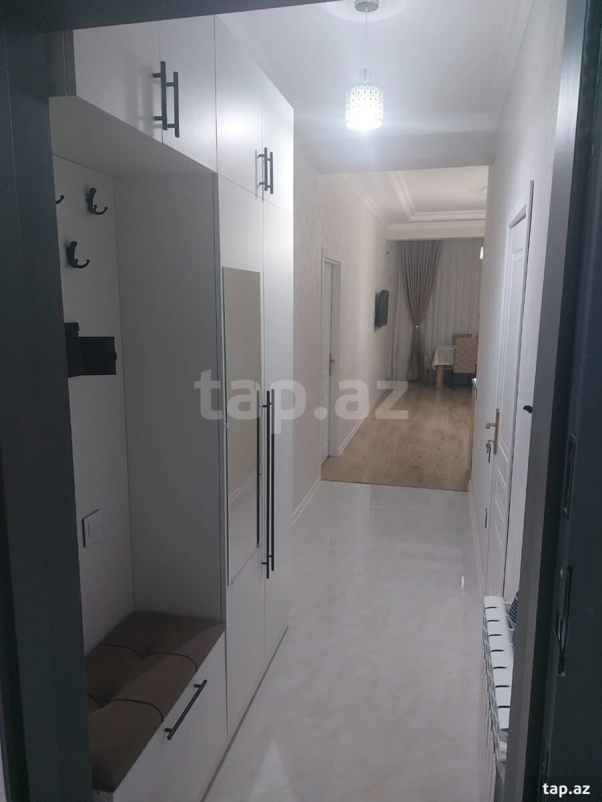 Kirayə verilir 2 otaqlı yeni tikili 58 m²