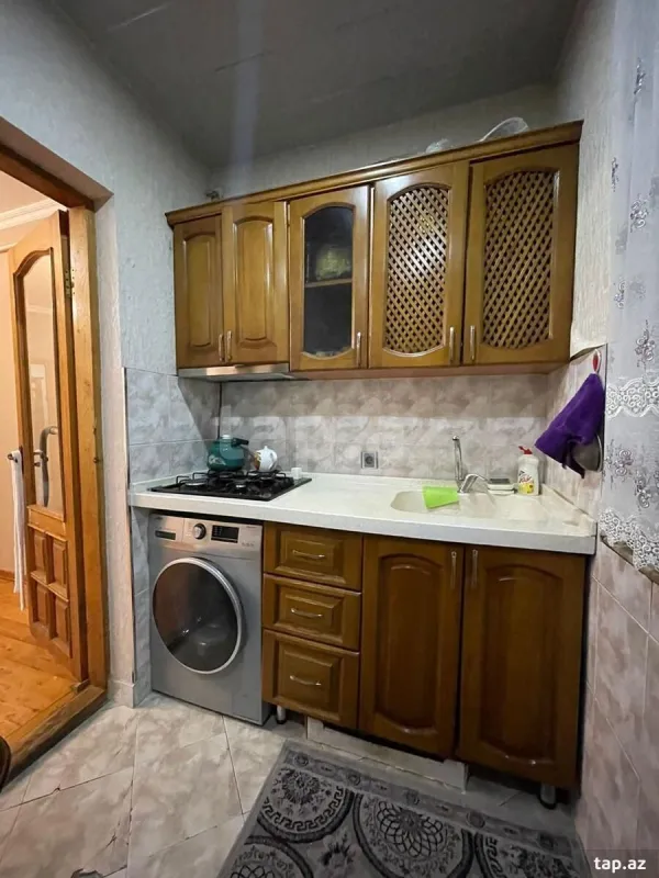 Kirayə verilir 2 otaqlı mənzil 60 m²