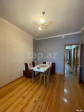 Kirayə verilir 2 otaqlı mənzil 60 m²