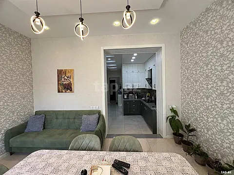Satılır 3 otaqlı yeni tikili 90 m²