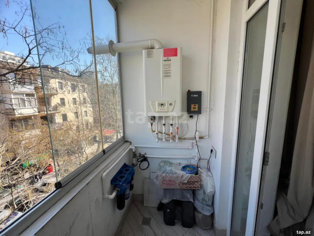 Satılır 3 otaqlı yeni tikili 90 m²