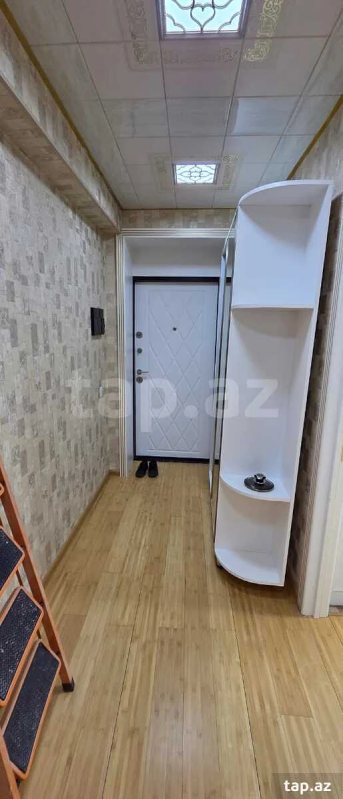 Kirayə verilir 2 otaqlı mənzil 65 m²