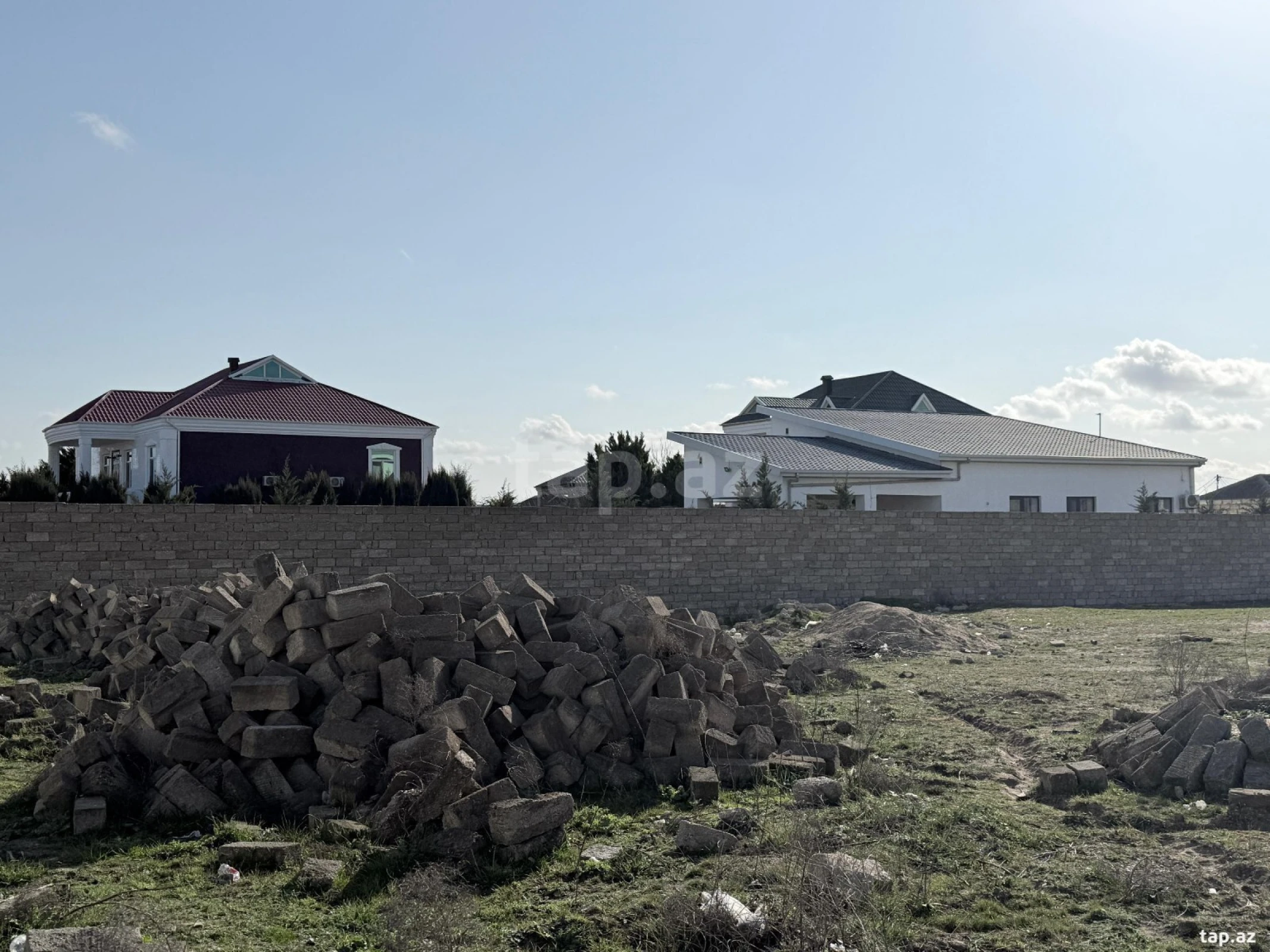 Satılır torpaq sahəsi