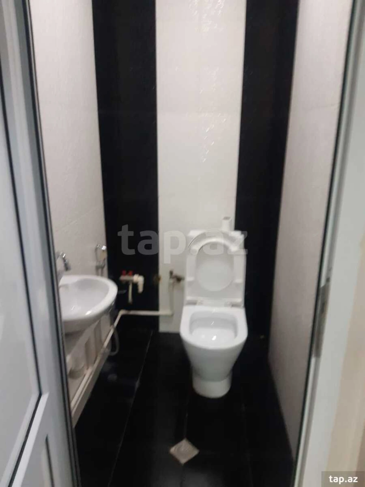 Kirayə verilir 2 otaqlı yeni tikili 75 m²