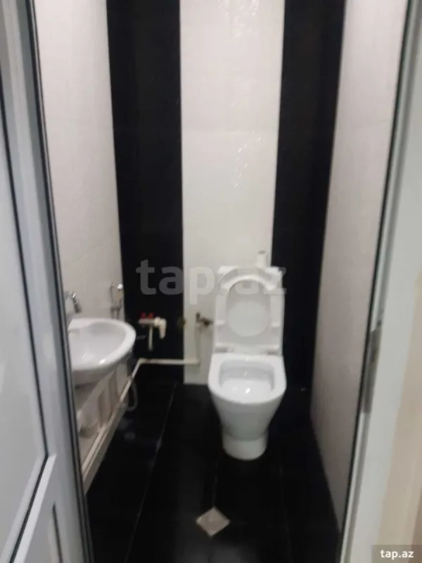 Kirayə verilir 2 otaqlı yeni tikili 75 m²