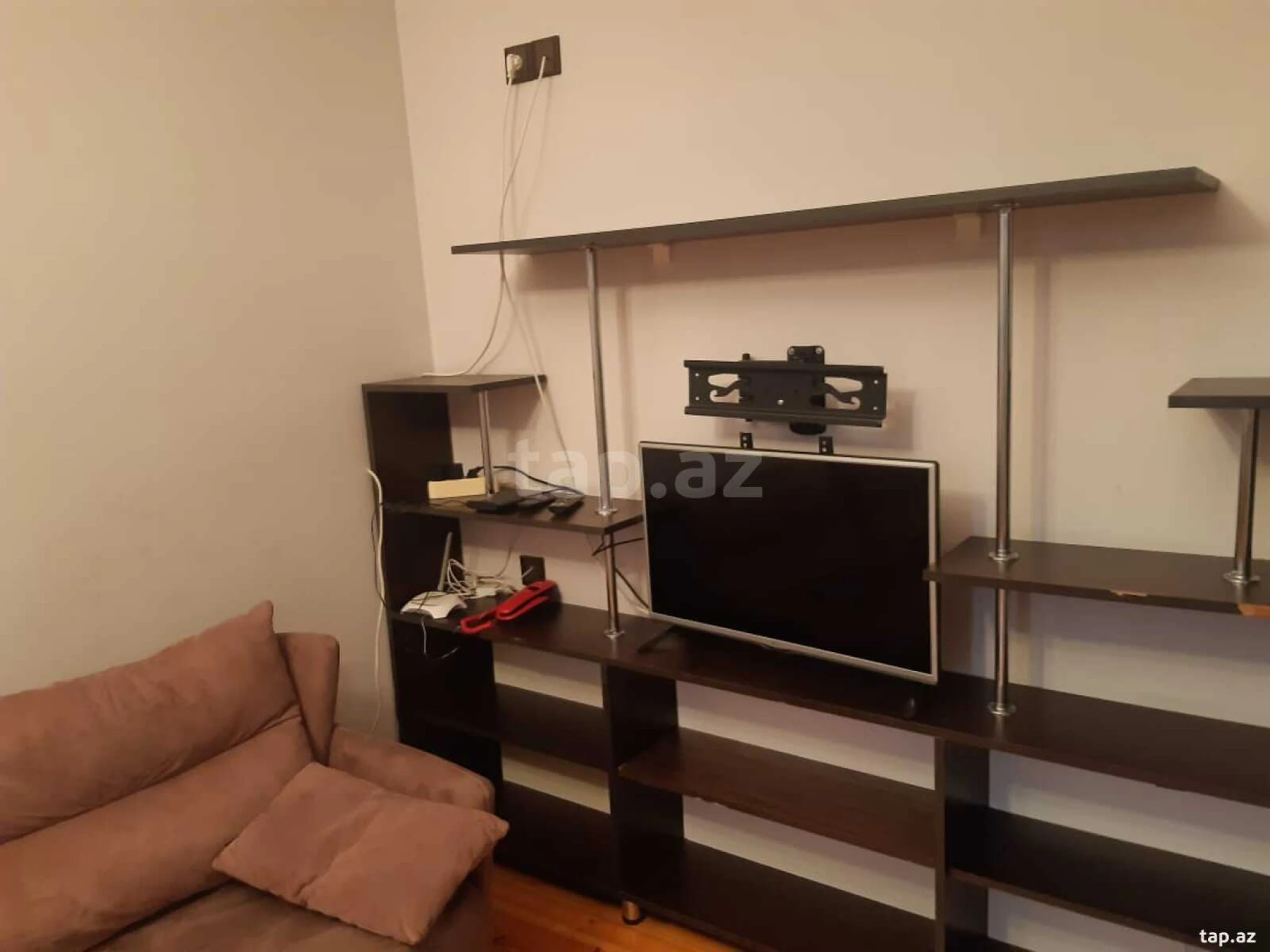Kirayə verilir 2 otaqlı yeni tikili 75 m²