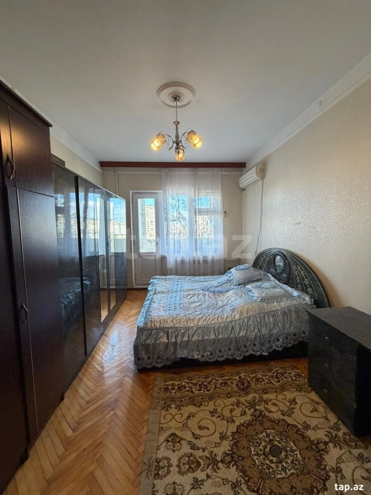 Kirayə verilir 2 otaqlı mənzil 70 m²