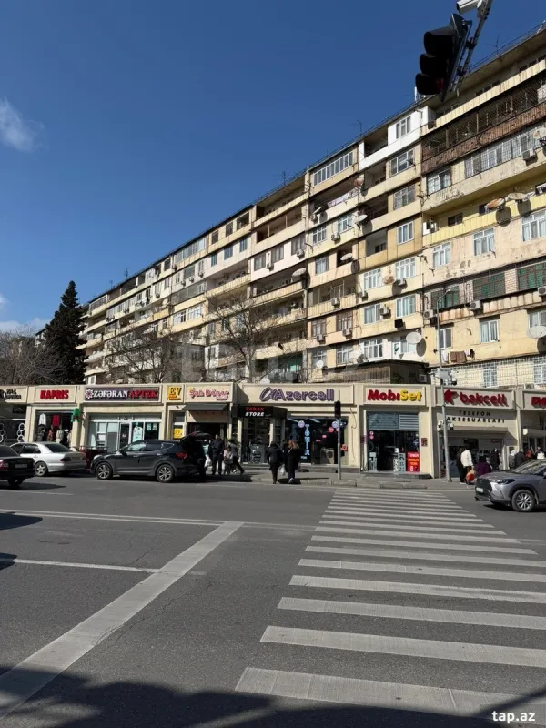 Kirayə verilir 2 otaqlı mənzil 70 m²