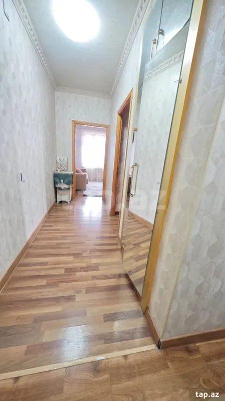 Kirayə verilir 2 otaqlı mənzil 60 m²