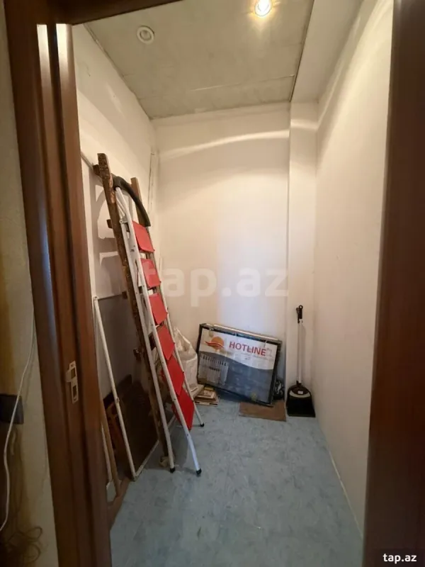 Kirayə verilir 4 otaqlı yeni tikili 190 m²
